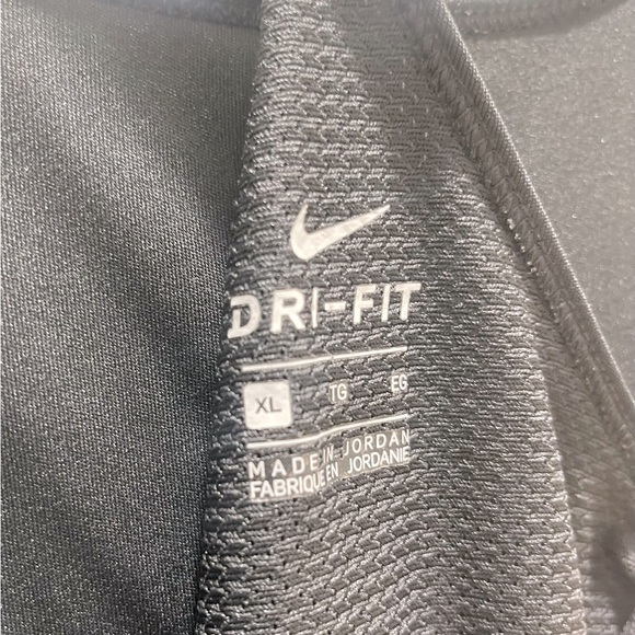 Nike, Dry Fit, Razor back, Tank - Picture 3 of 3